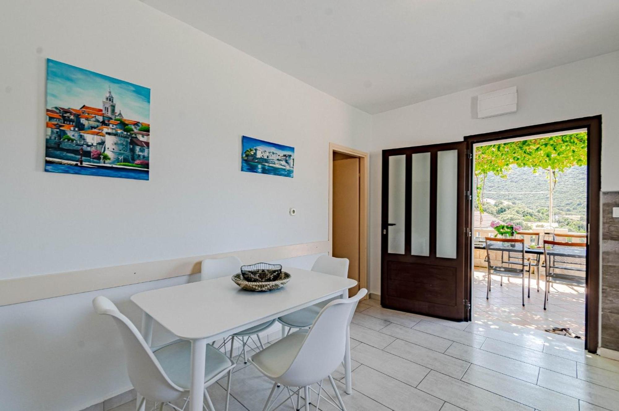Seaside Apartments With A Swimming Pool Tri Zala, Korcula - 558 Zrnovo Rom bilde